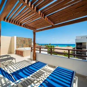 Holiday home Beachfront Penthouse With 3 Bedrooms & Ocean View - Nubes, Playa del Carmen